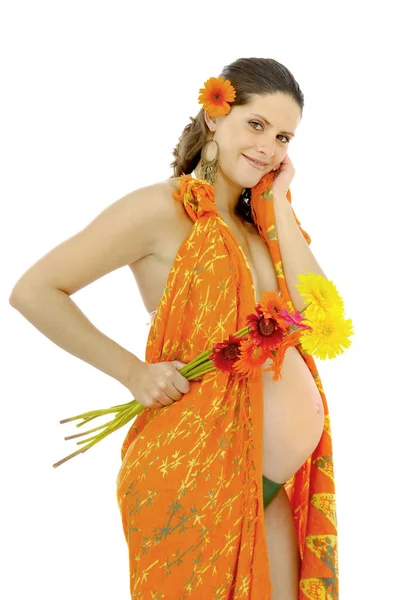 Έγκυος Γυναίκα Πορτοκαλί Κουρέλι Και Λουλούδια Που Απομονώνονται Λευκό — Φωτογραφία Αρχείου