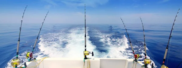 Boat Fishing Trolling Panoramic Rod Reels Blue Sea Wake — Stock Photo, Image