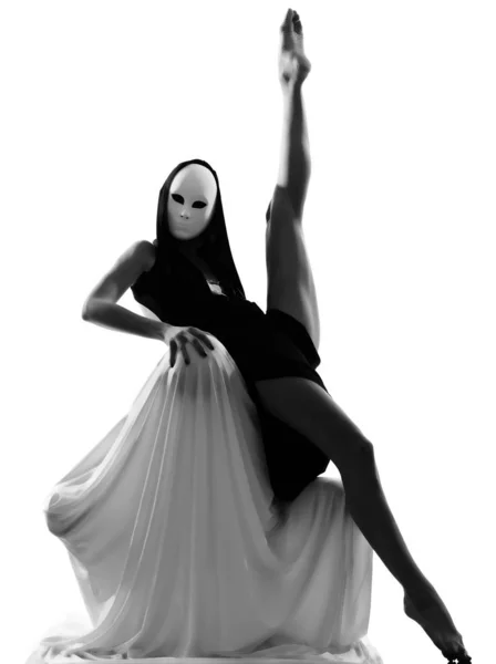 Bailarina Intérprete Mimo Con Máscara Actuación Pareja Amantes Conceptual Estudio — Foto de Stock