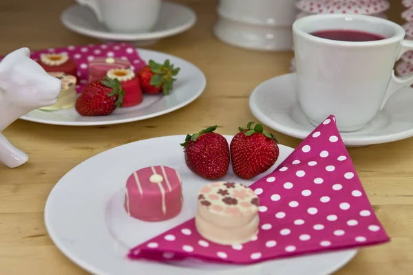 Heerlijk Zoet Dessert Snoepjes — Stockfoto