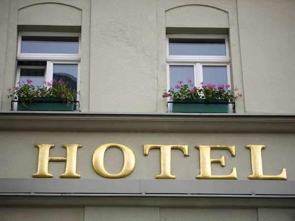 Znak Mówiący Hotel Annaberg Buchholz — Zdjęcie stockowe