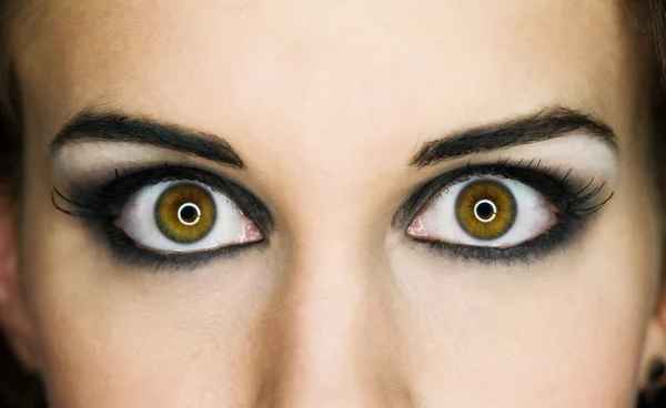 Close Olhos Modelo Feminino Com Maquiagem — Fotografia de Stock