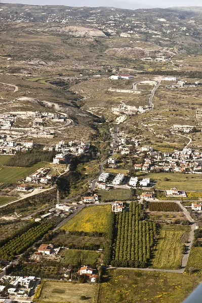 Αεροφωτογραφία Του Κατοικημένη Περιοχή Στα Βουνά Της Κύπρου — Φωτογραφία Αρχείου