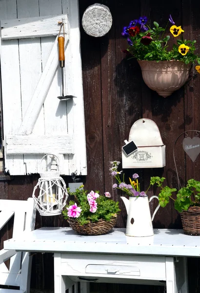 Tuinschuurtje Shabby Chic — Stockfoto