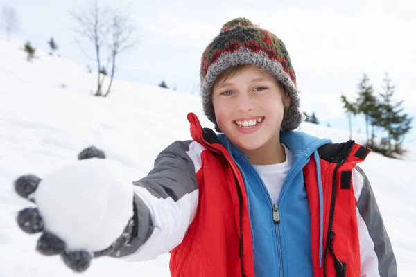 Pre Teen Pojke Vintersemester — Stockfoto