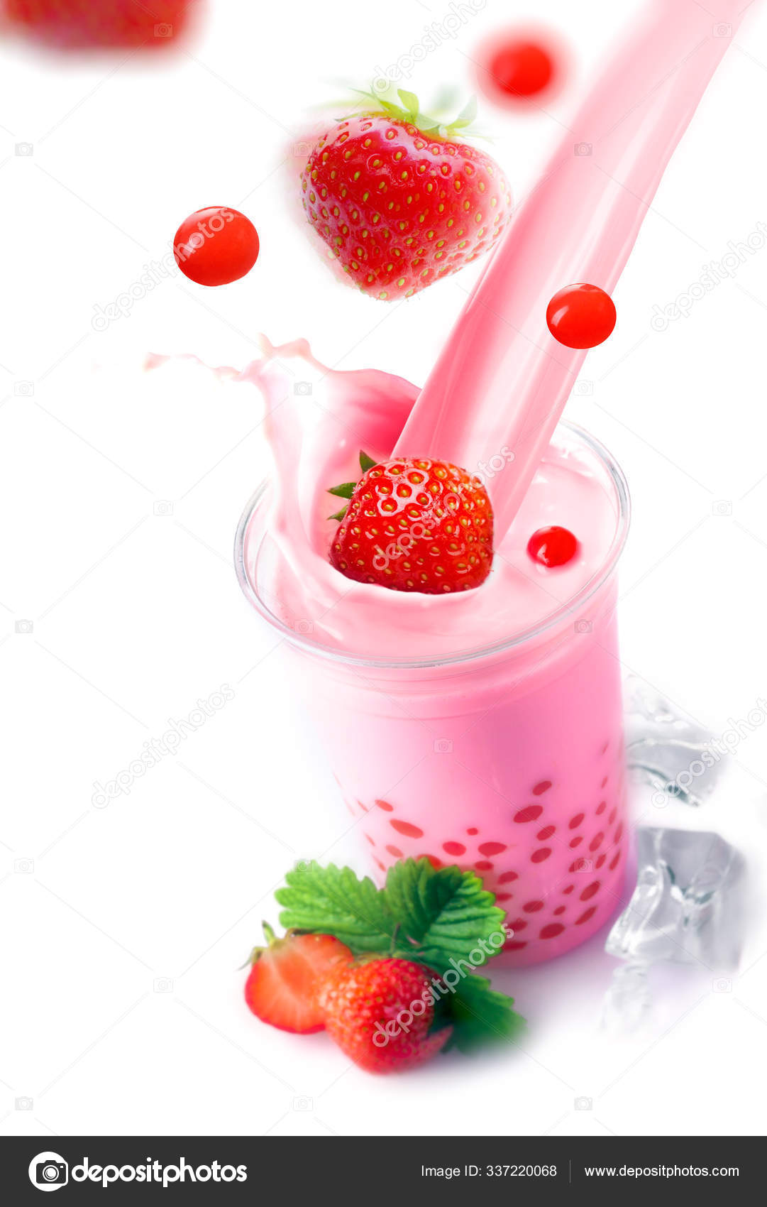 Pouring Glass Healthy Strawberry Boba Bubble Tea Fresh Fruit