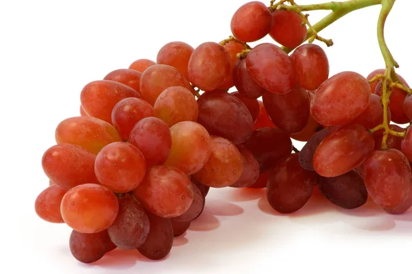 Zbliżenie Czerwonych Winogron Wyizolowanych Białym — Zdjęcie stockowe