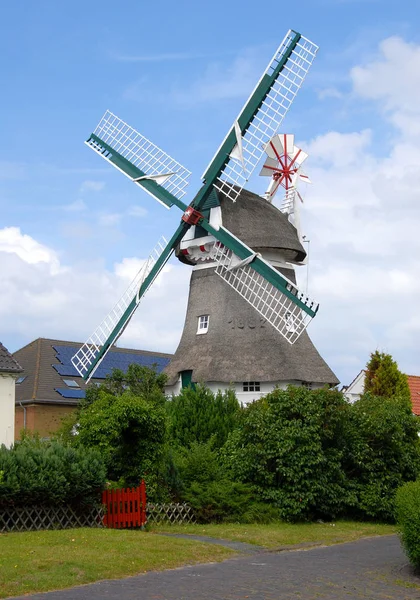 Vue Panoramique Paysage Avec Bâtiment Moulin Vent — Photo