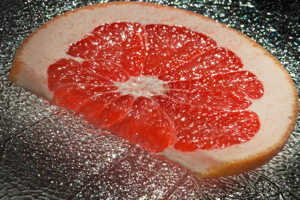 Slice Juicy Grapefruit Sparkles Crystal — Stock Photo, Image