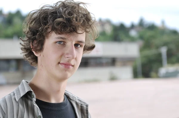 Portrait Young Boy Oudoor — Stock Photo, Image