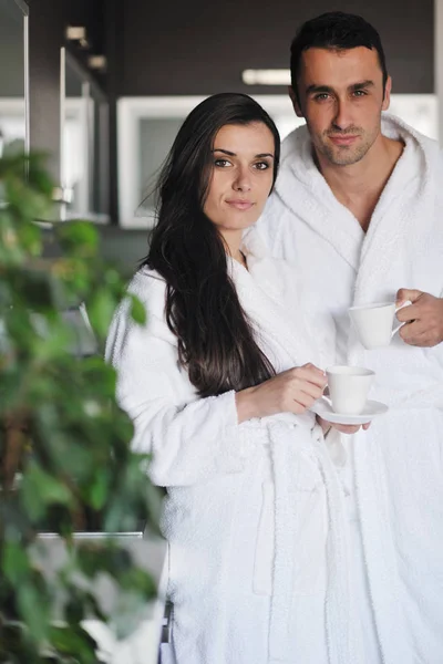 Jeune Couple Amour Prenant Fraîche Tasse Café Matin Dans Compartiment — Photo