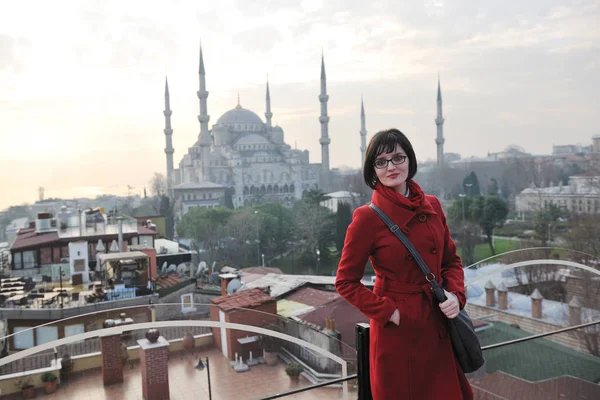 Glückliche Junge Touristin Reisen Besuchen Alte Istambul Der Türkei Und — Stockfoto