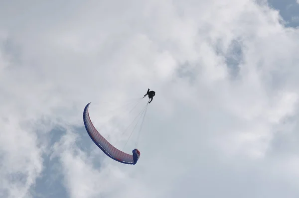 Paragliding Sport Krásné Přírodě Extrémní Scény Lidé Kaskadérské Kousky — Stock fotografie