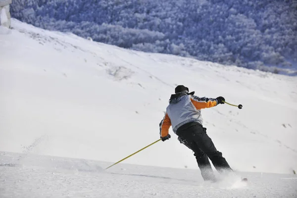 Skier Free Ride Downhill Winter Season Beautiful Sunny Day — Stock Photo, Image