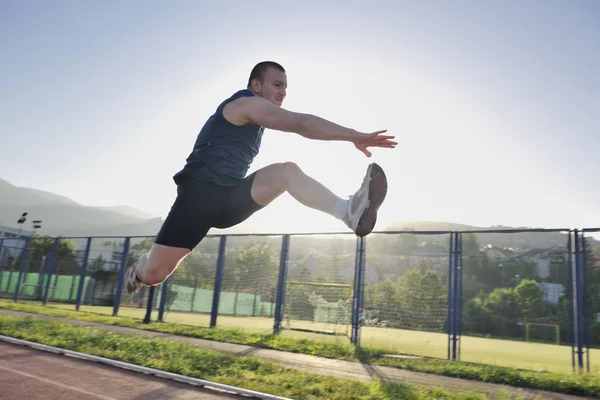 Jonge Gezonde Man Lopen Atletische Race Sport Track Vertegenwoordigt Concept — Stockfoto