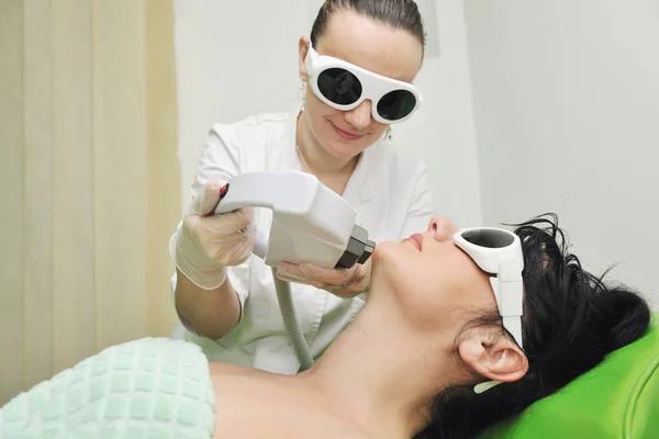 Trattamento Laser Depilazione Cura Della Pelle Spa Beauty Studio — Foto Stock