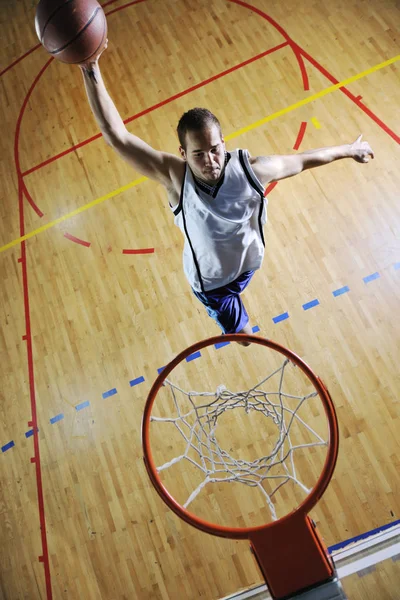 Jeune Homme Bonne Santé Jouer Basket Ball Salle Gym — Photo