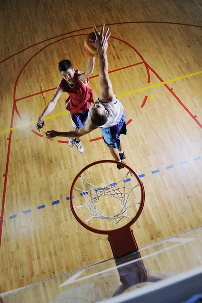 Competição Cencept Com Pessoas Que Jogam Exercitam Esporte Basquete Ginásio — Fotografia de Stock