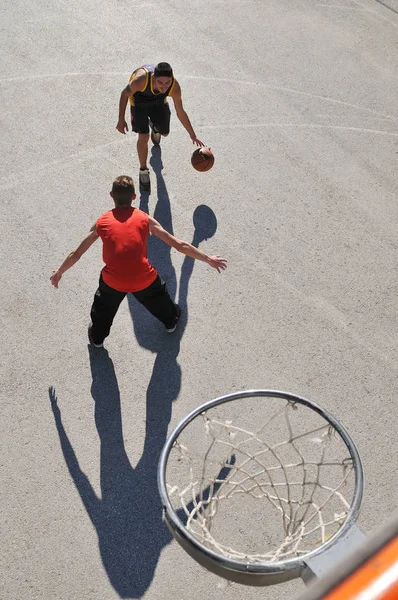 Gorup Young Boys Who Playing Basketball Outdoor Street Long Shadows — Stock Photo, Image