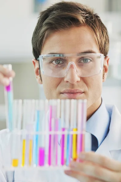 Pesquisa Ciência Estudantes Medicina Pessoas Laboratório Brilhante Representando Química Educação — Fotografia de Stock