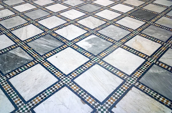 Tradycyjna Arabska Biała Niebieska Marmurowa Mozaikowa Podłoga Kaflowa Nadaje Się — Zdjęcie stockowe