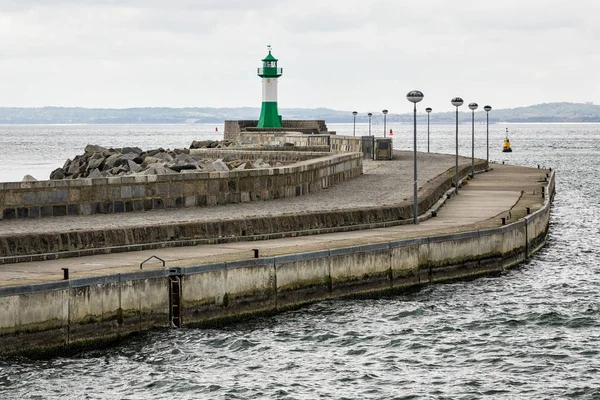 Ruegen Adası Ndaki Sassnitz Iskelesinde — Stok fotoğraf