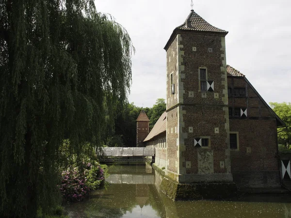 Vue Panoramique Sur Architecture Médiévale Majestueuse — Photo