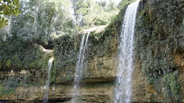 Wasserfall Der Natur Wasserdurchfluss — Stockfoto