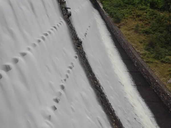 Dichtbij Dam Van Pen Garreg Een Van Stuwmeren Elan Valley — Stockfoto