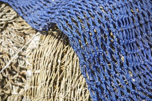 Uma Pilha Redes Pesca Antigas Feitas Fibra Natural Fibra Sintética — Fotografia de Stock