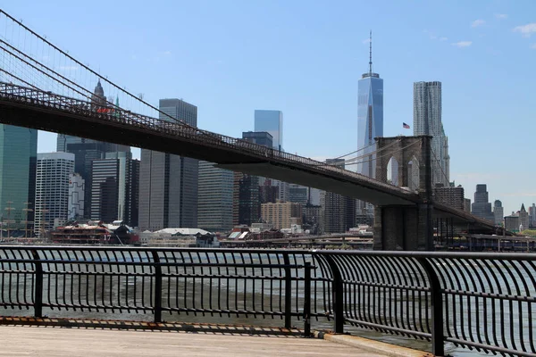 Vista Panorâmica Majestosa Cidade Urbana — Fotografia de Stock