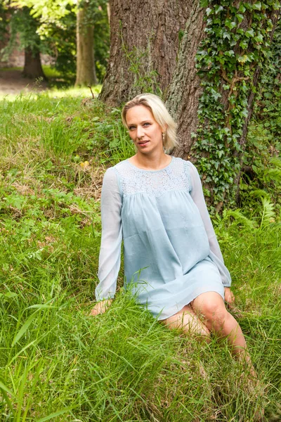 Portrait Woman Park — Stock Photo, Image