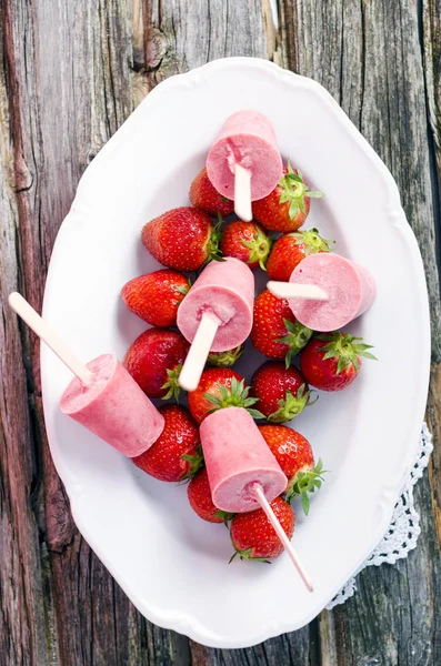 Strawberry Strawberries Ice Cream Ice — Stock Photo, Image
