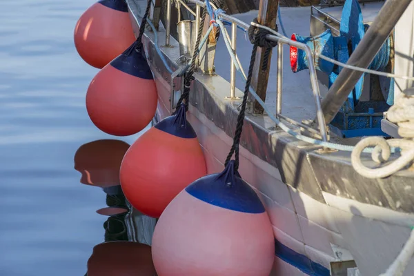 Fishing Boats Harbor Pink Balloons — Stock Photo, Image
