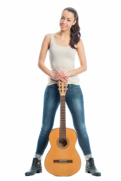 Jeune Femme Avec Une Guitare — Photo