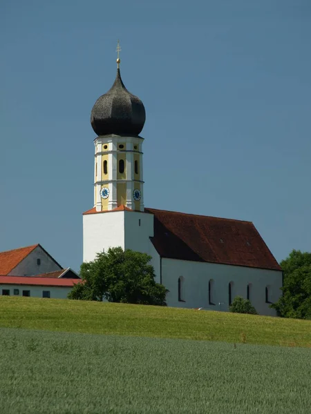 Kyrka Bergen Övre Bayern — Stockfoto