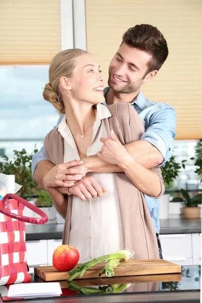 Young Couple Cooking Together Kitchen — Stock Photo, Image