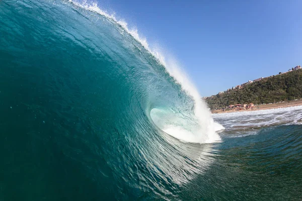 Океанська Морська Хвиля Вертикальна Аварія Порожнистих Труб Водопостачання Неглибоких Пляжних — стокове фото