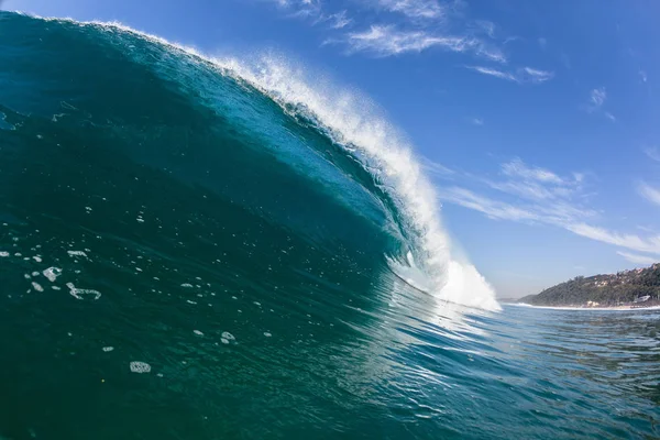 Ocean Sea Wave Vertical Crashing Hollow Tubing Water Power Shallow — Stock Photo, Image