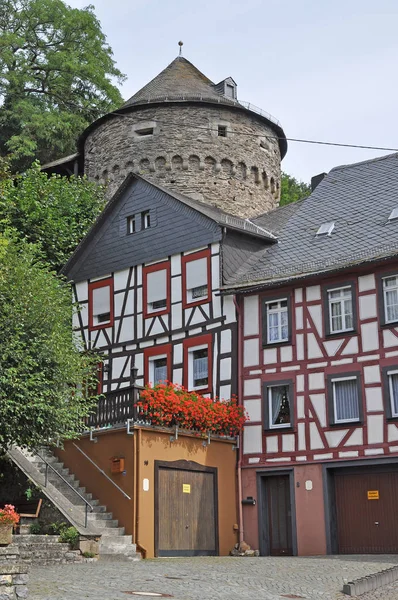 Rodesplatz Com Schinderhannesturm Herrnstein — Fotografia de Stock