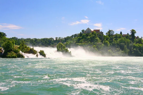 Schilderachtig Uitzicht Majestueus Landschap Met Waterval — Stockfoto