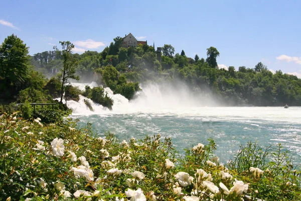 Schilderachtig Uitzicht Majestueus Landschap Met Waterval — Stockfoto