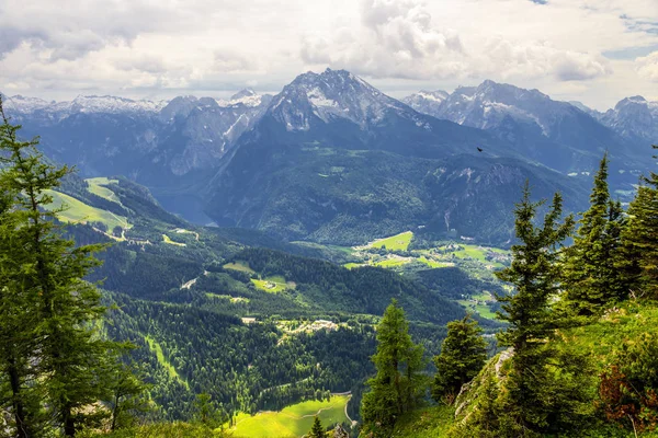 Vue Panoramique Sur Paysage Magnifique Avec Une Chaîne Montagnes — Photo