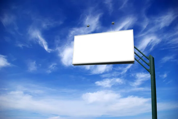 하늘에 광고판 — 스톡 사진