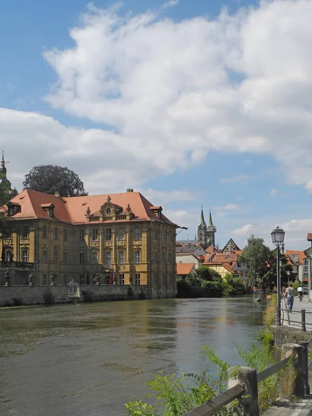 Regnitz Bamberg Frankonia Bawaria Rzeka Potok Dom Domy Brzeg Historyczne — Zdjęcie stockowe