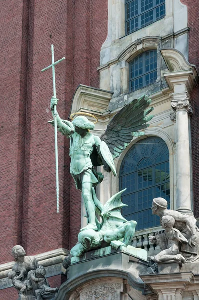 Sculpture Sur Portail Principal Église Saint Michel Hambourg — Photo