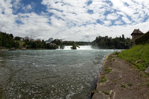 Γραφική Θέα Μαγευτικό Τοπίο Καταρράκτη — Φωτογραφία Αρχείου