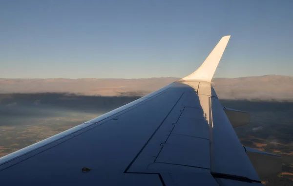 Uçak Uçuş Uçuş Uçuş Seyahat Tatil Uçak Kanadı Bulut Tatil — Stok fotoğraf