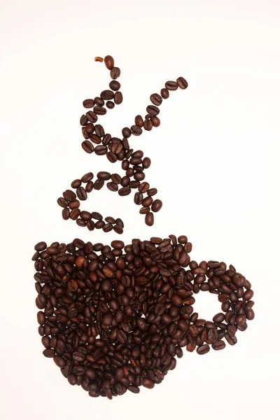 Kahve Sakalları Beyaz Bir Fincanda Izole Edilmiş — Stok fotoğraf