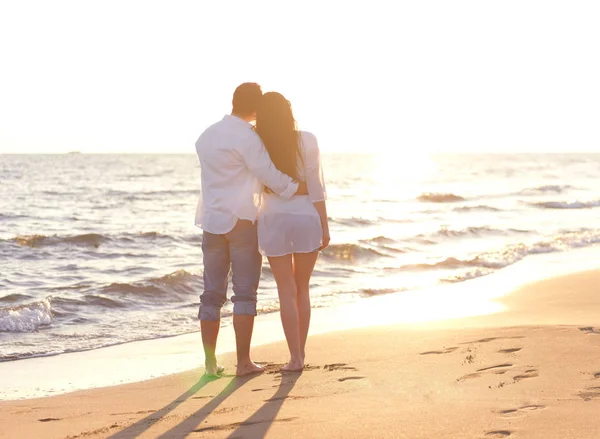 Szczęśliwy Młody Romantyczny Para Miłość Zabawy Pięknej Plaży Piękny Letni — Zdjęcie stockowe